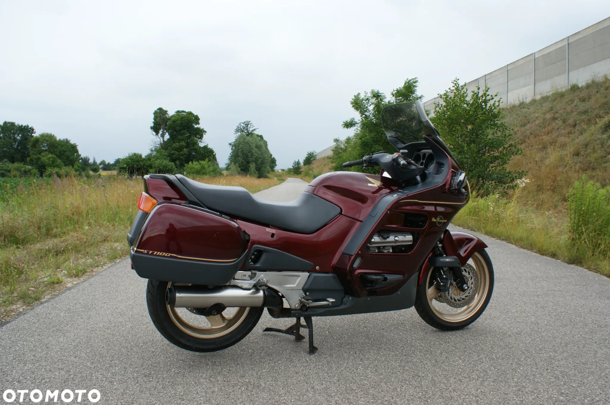 Honda ST - 7