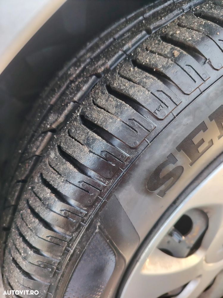 Dacia Lodgy TCe 115 Stepway - 9