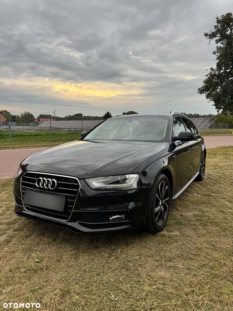 Audi A4 Avant 2014 photo 2