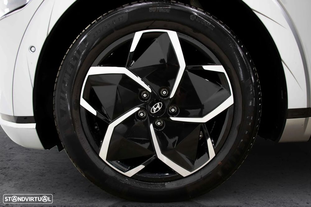 Hyundai Ioniq 5 - 12