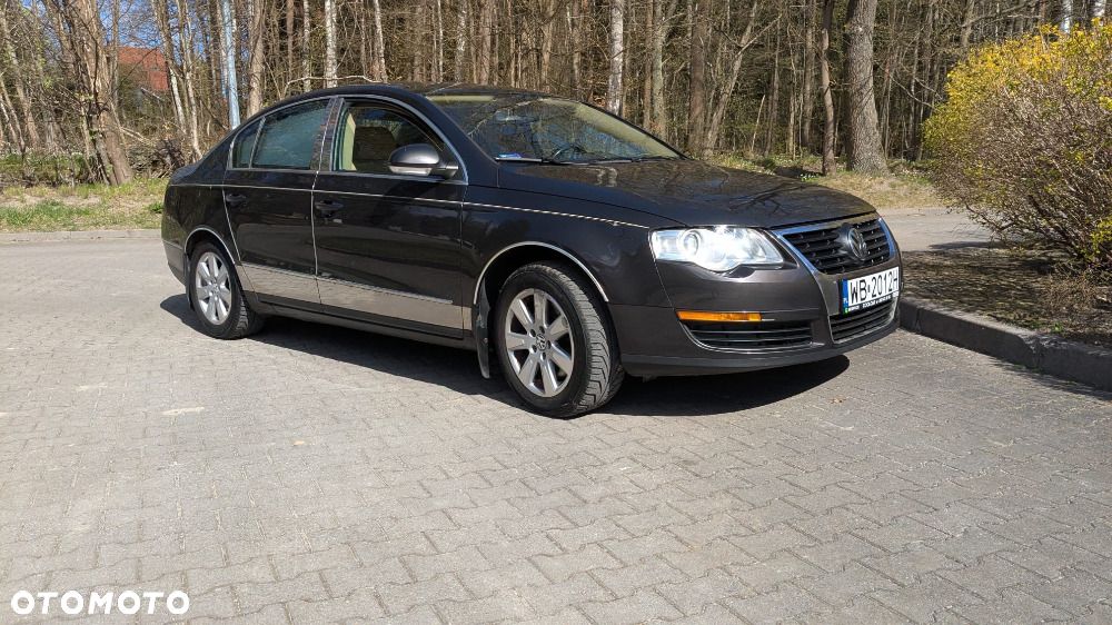 Volkswagen Passat 2.0 TSI Automatik Comfortline - 2