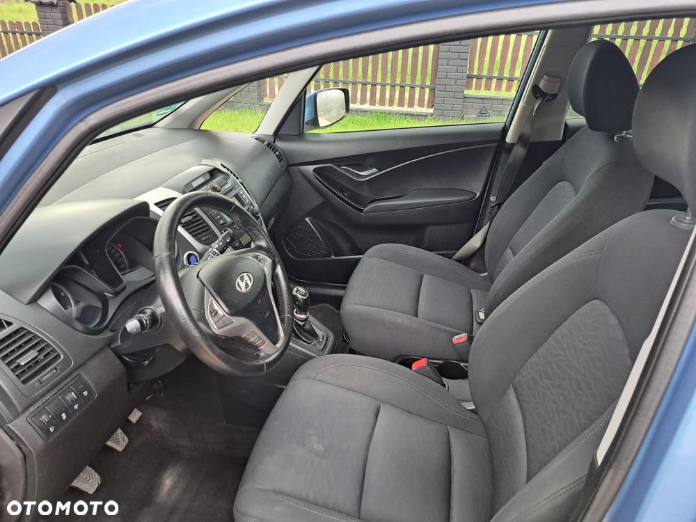 Hyundai ix20 1.4 CRDi blue Comfort - 10