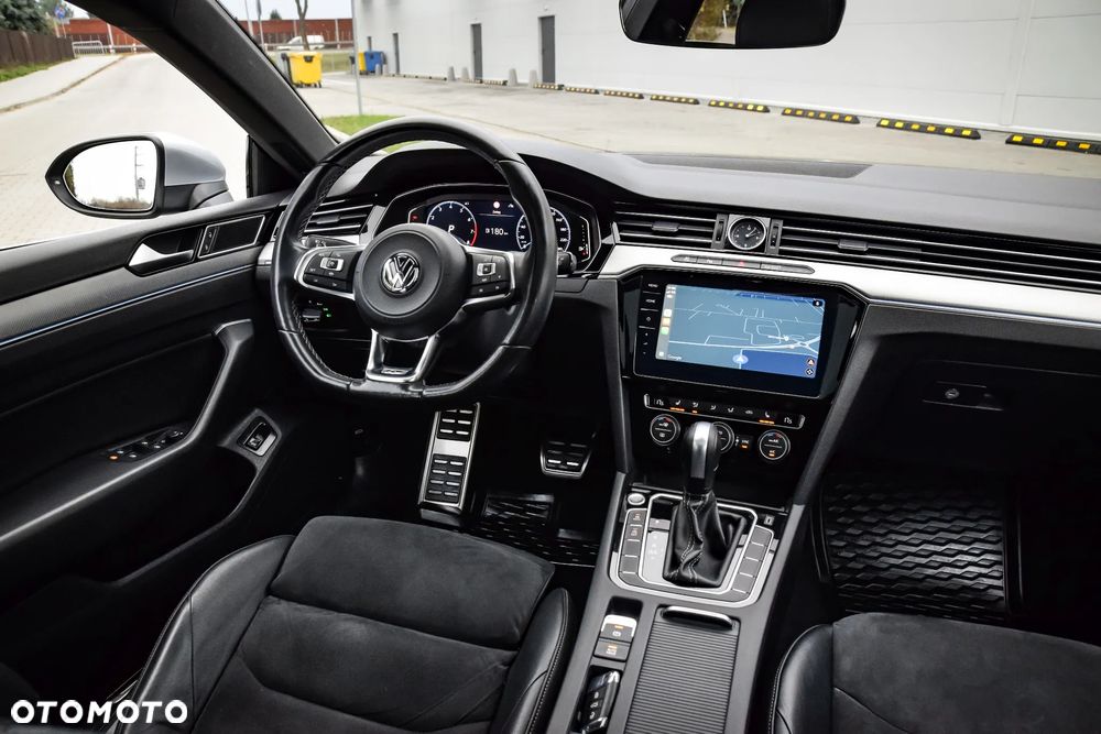 Volkswagen Arteon 2.0 TSI R-Line DSG - 28