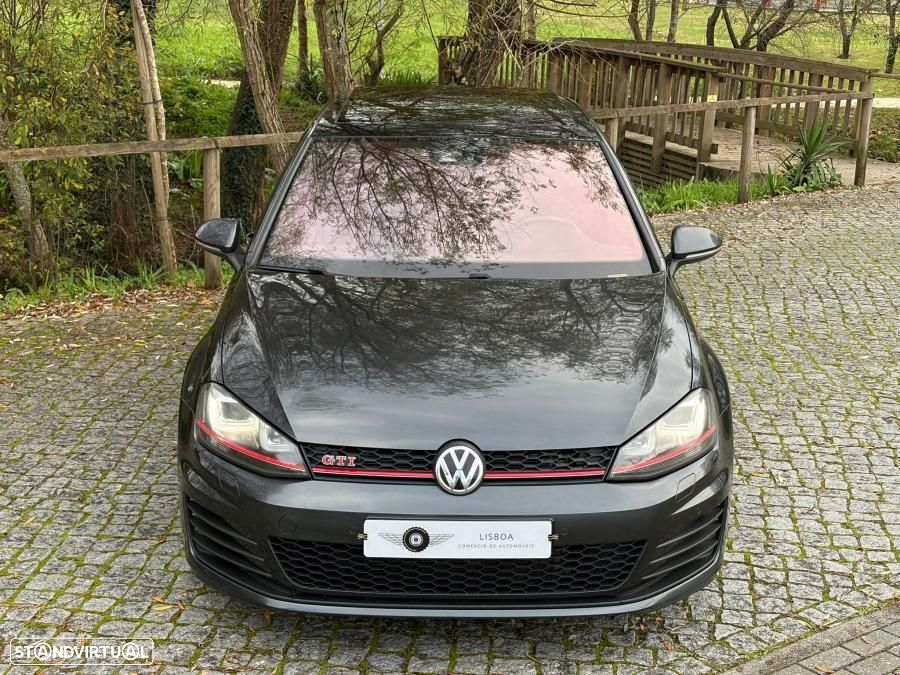 VW Golf 2.0 TSi GTi DSG Performance - 11