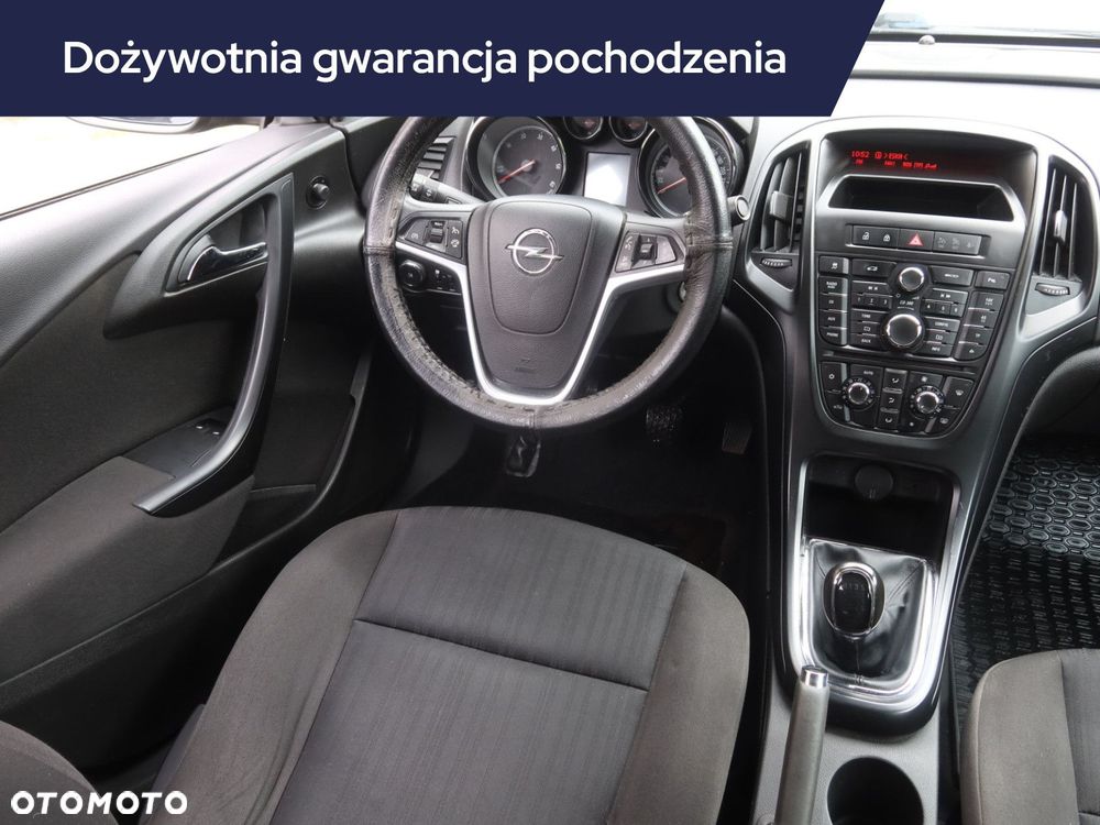Opel Astra - 9