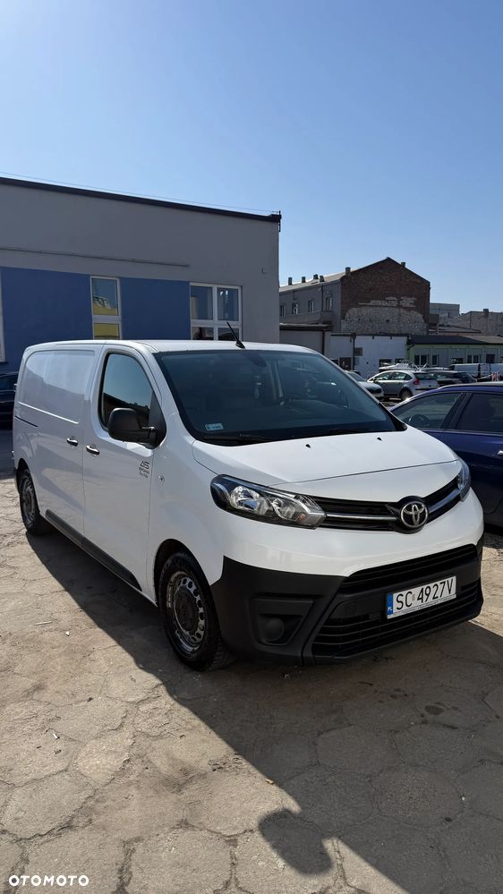 Toyota ProAce Kombi D-4D Medium 2,7t - 2