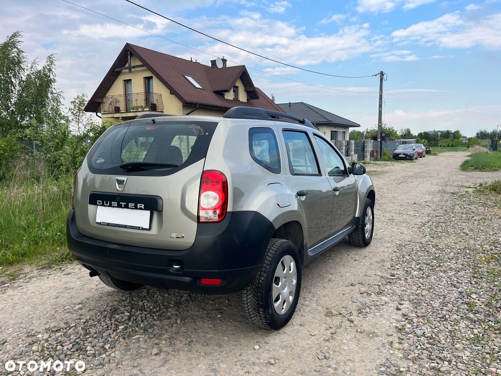 Dacia Duster 1.6 16V 105 4x2 Prestige - 3