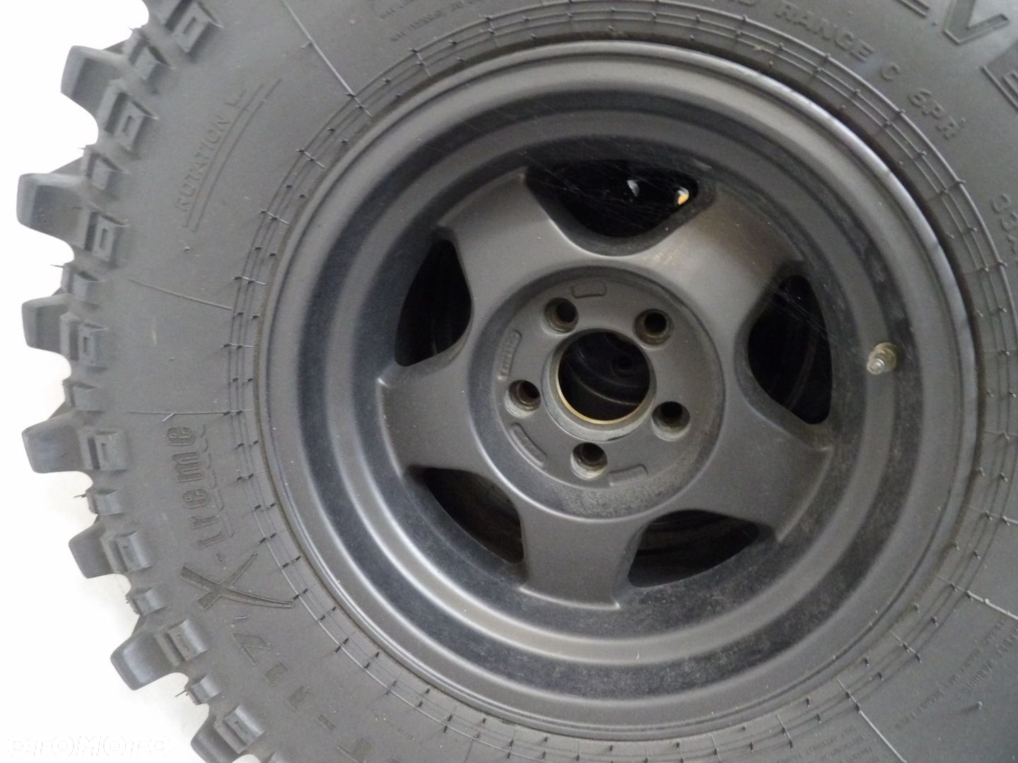 KOŁA ALUMINIOWE JEEP CHEROKEE XJ 33X10,50-15 SILVERSTONE - 5