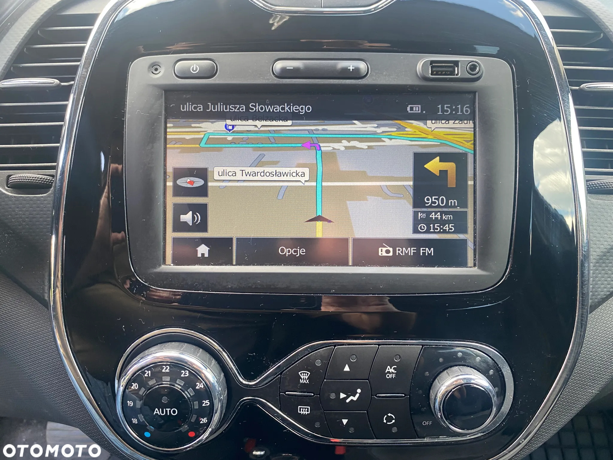 Renault Captur 1.2 TCe Intens EDC - 7