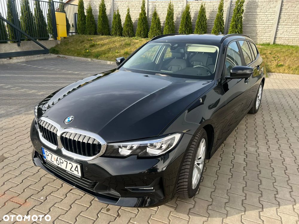BMW Seria 3 320d xDrive Luxury Line - 1