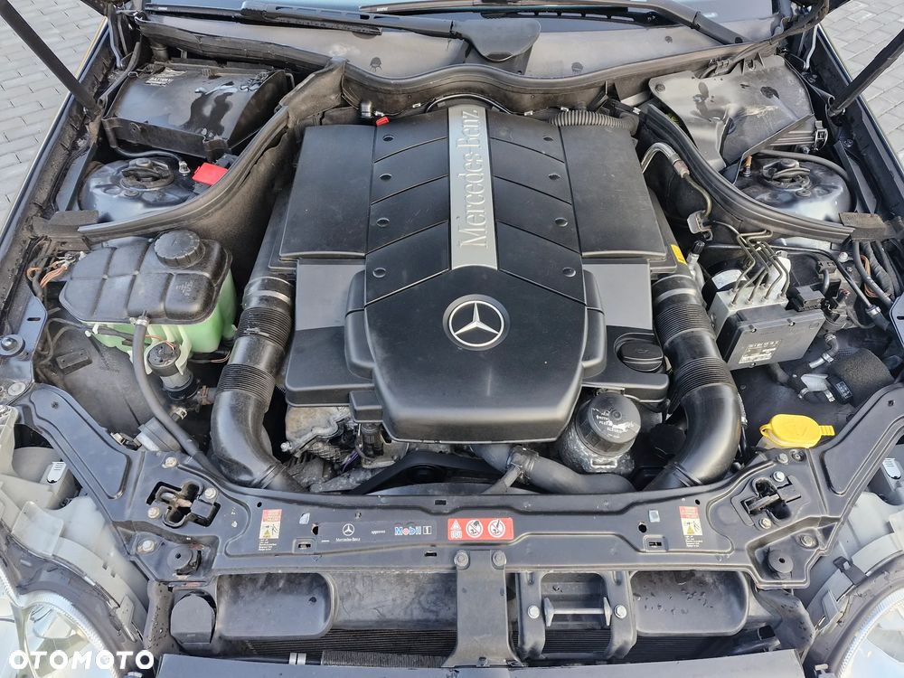 Mercedes-Benz CLK Cabrio 500 Avantgarde - 11