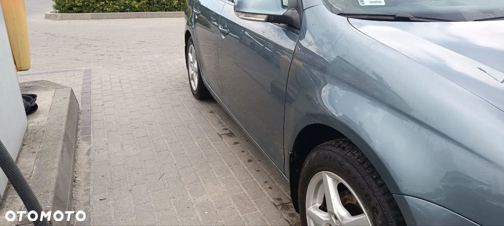 Volkswagen Jetta 1.6 FSI Comfortline - 19