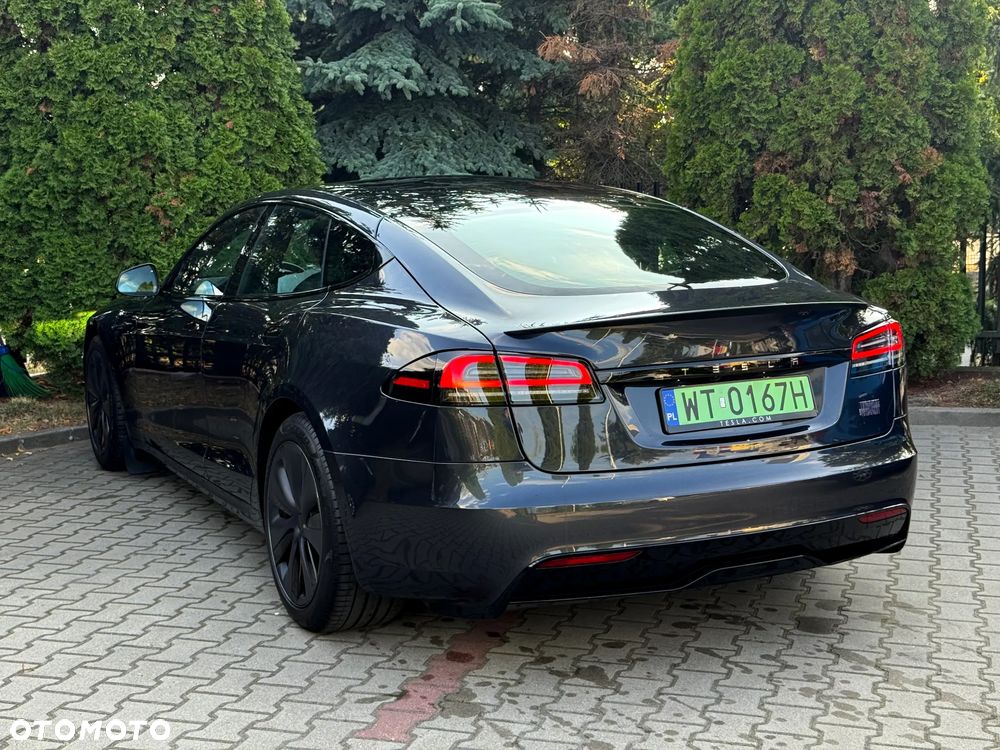 Tesla Model S Plaid - 5