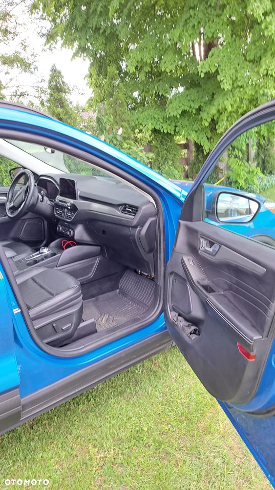 Ford Kuga 2.5 Duratec FHEV TITANIUM - 6