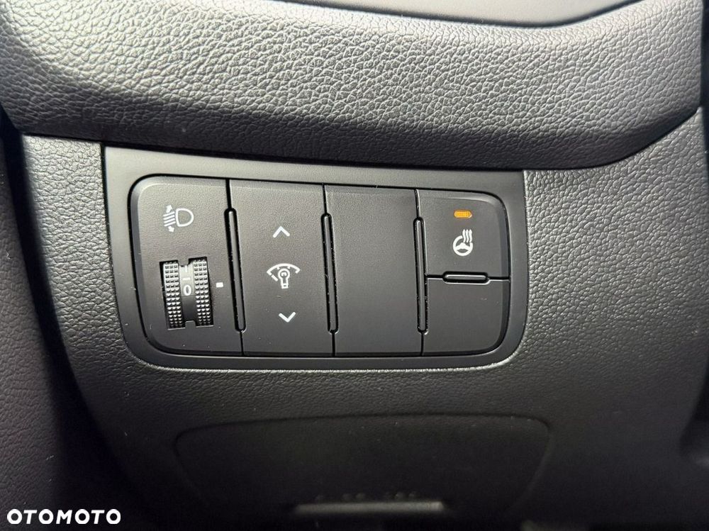 Kia Ceed - 14