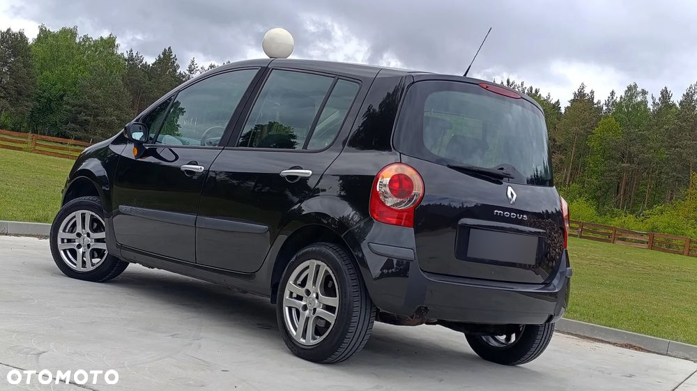 Renault Modus - 18