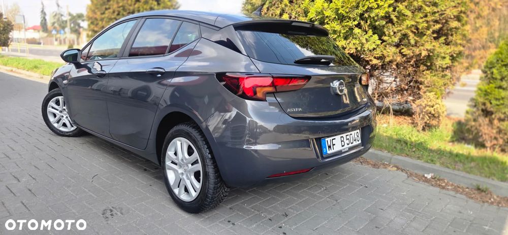 Opel Astra 1.6 D Start/Stop Dynamic - 10