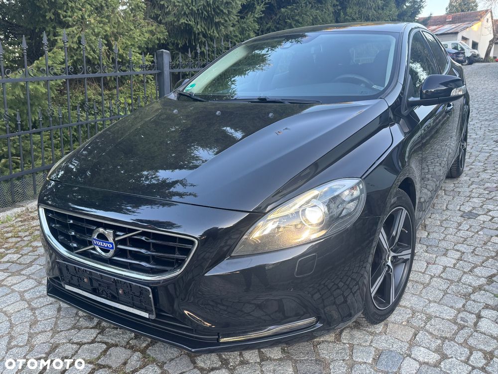 Volvo V40 T2 You - 4