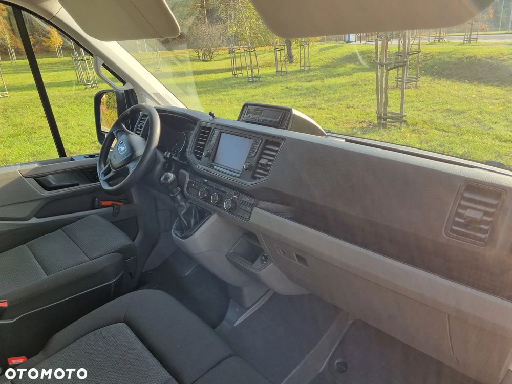 Volkswagen Crafter - 12