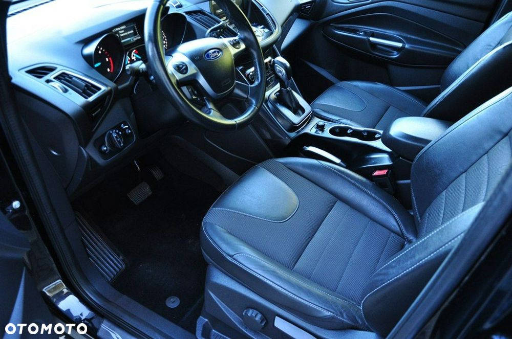 Ford Kuga 2.0 TDCi 4WD Titanium - 30