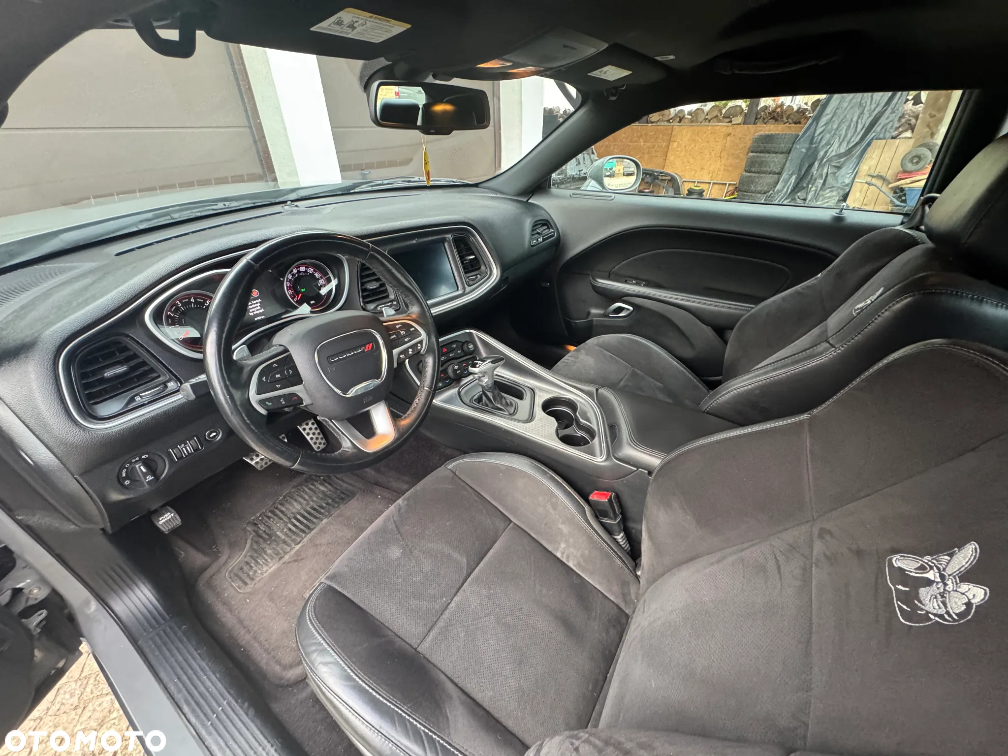 Dodge Challenger 6.4 Scat Pack - 10