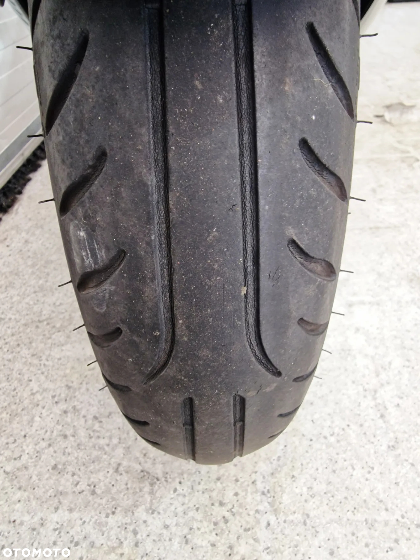 Suzuki Burgman - 12