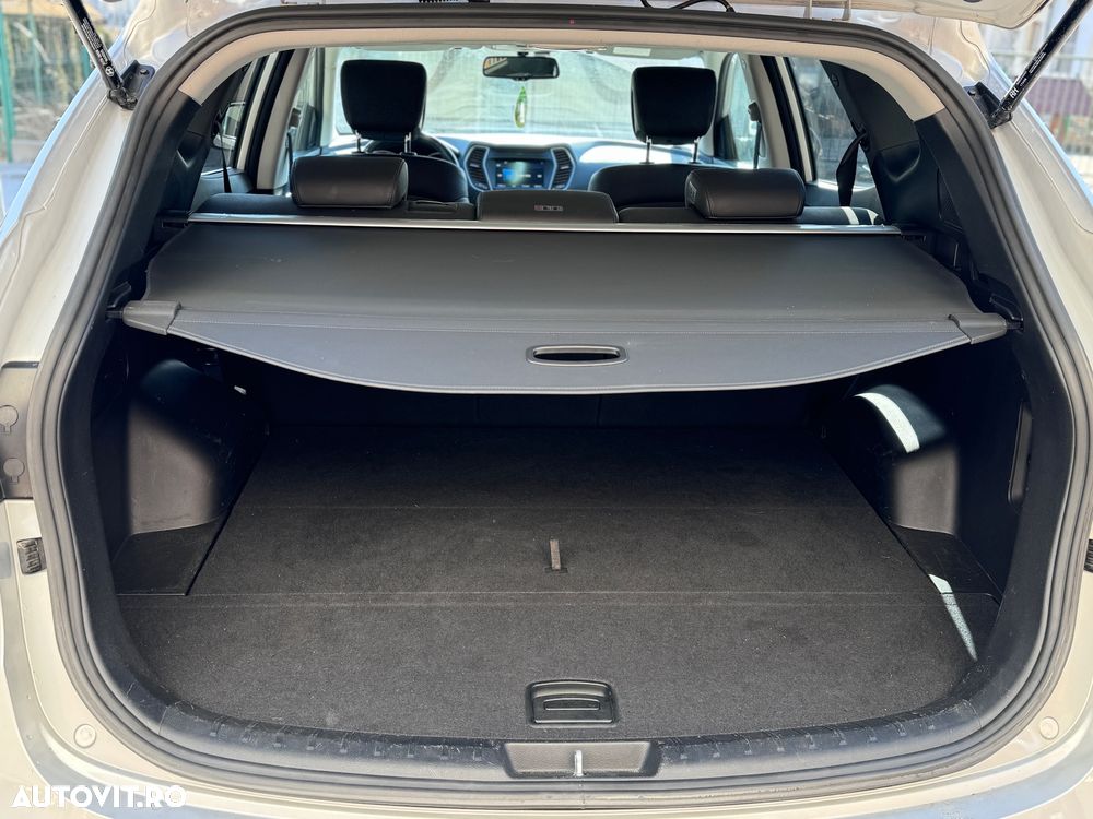 Hyundai Santa Fe 2.0 CRDI 2WD Premium - 8