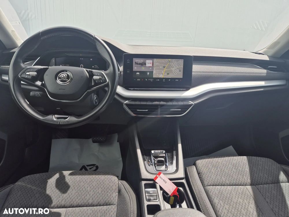 Skoda Octavia 2.0 TDI DSG 4X4 Style - 13