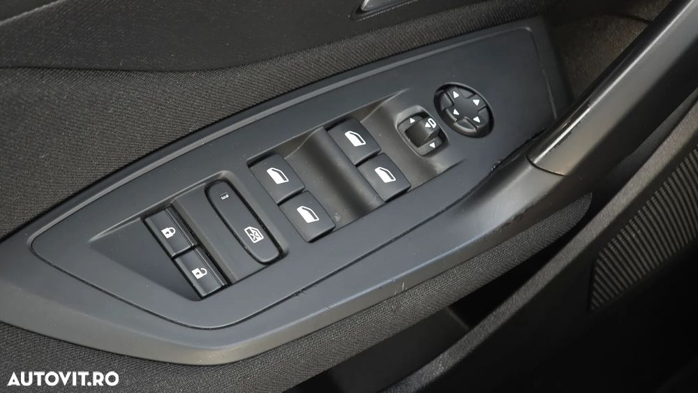 Peugeot 308 PureTech 130 EAT8 Allure Pack - 31