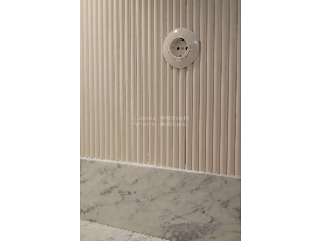 Apartamento T2+1 com logradouro na Misericórdia, em Lisboa - Grande imagem: 5/35