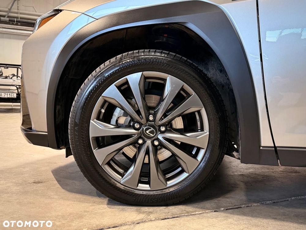Lexus UX 250h GPF F Sport Design+ 2WD - 24