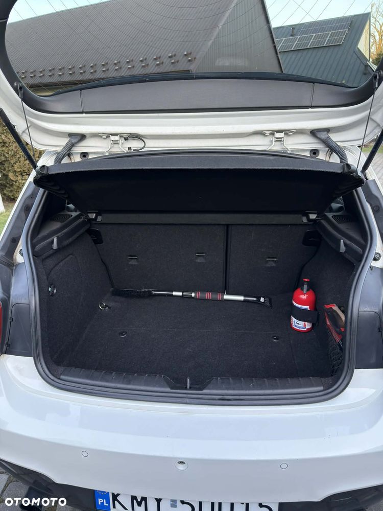 BMW Seria 1 118d xDrive Sport Line - 14