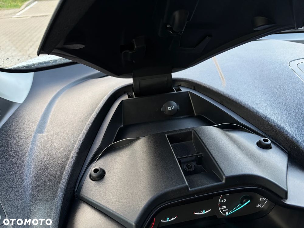 Ford Transit Connect - 29