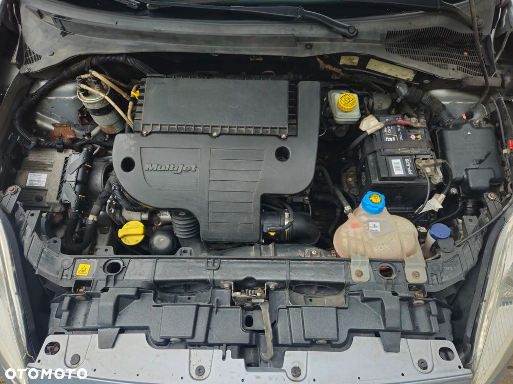 Fiat Punto 1.3 Multijet - 6