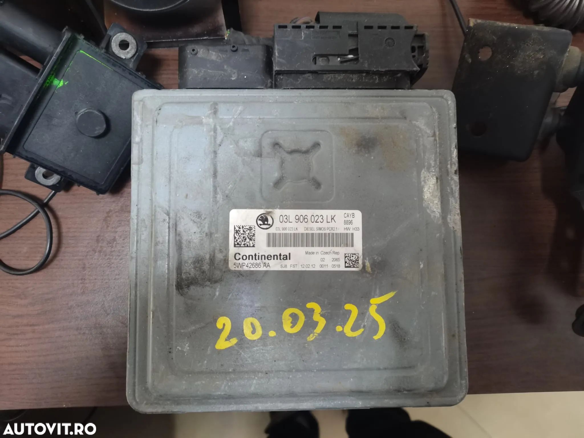 ECU Calculator motor Skoda 03L906023LK - 1