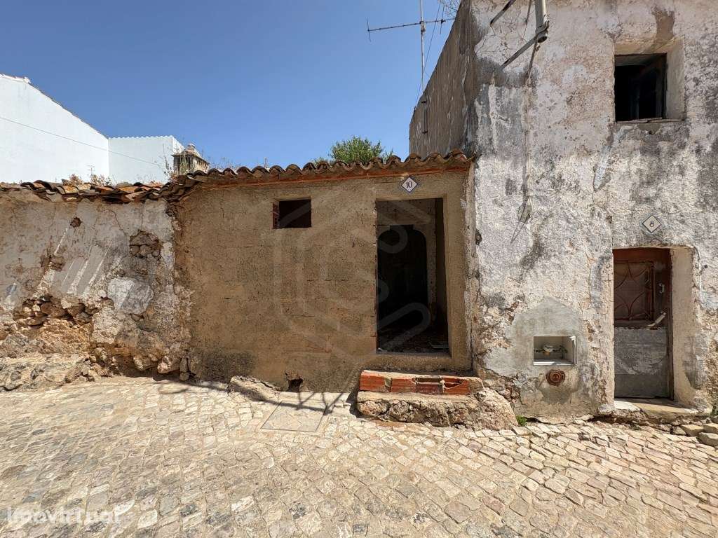 Moradia antiga para recuperar, Benafim, Algarve - Grande imagem: 3/11