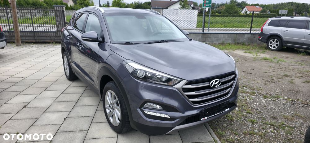 Hyundai Tucson - 2