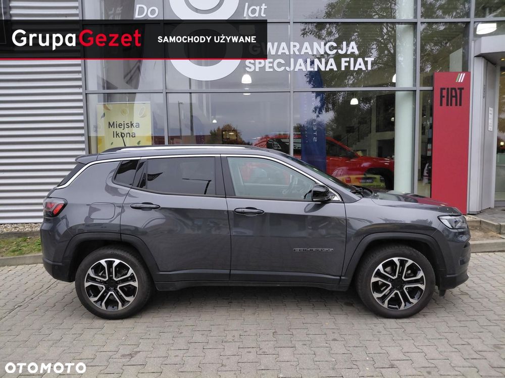 Jeep Compass - 4