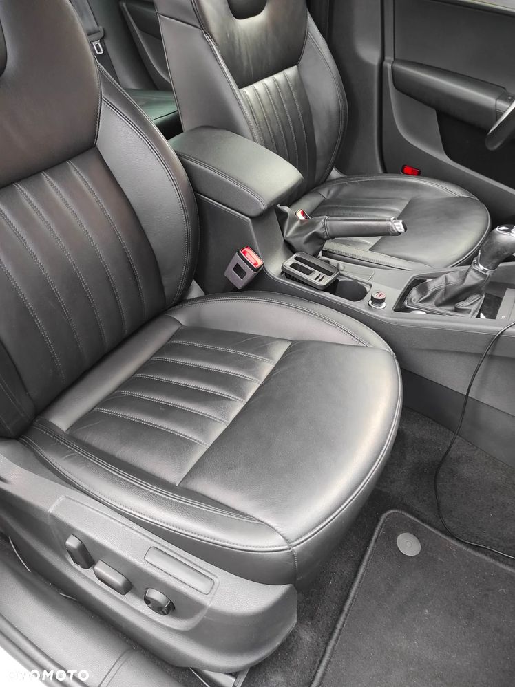 Skoda Octavia 2.0 TDI Ambition DSG - 31