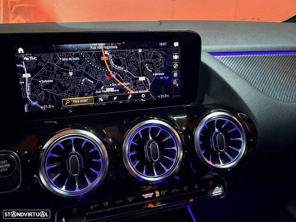 Mercedes-Benz GLA 250 e AMG Line - 13