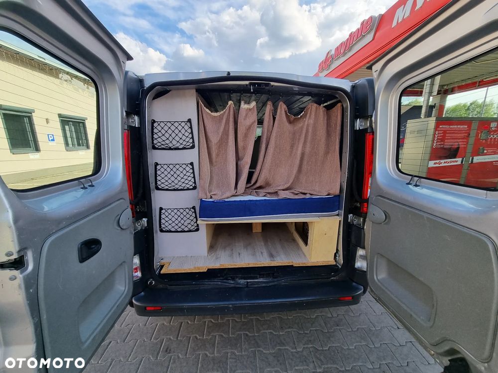 Renault Trafic - 17