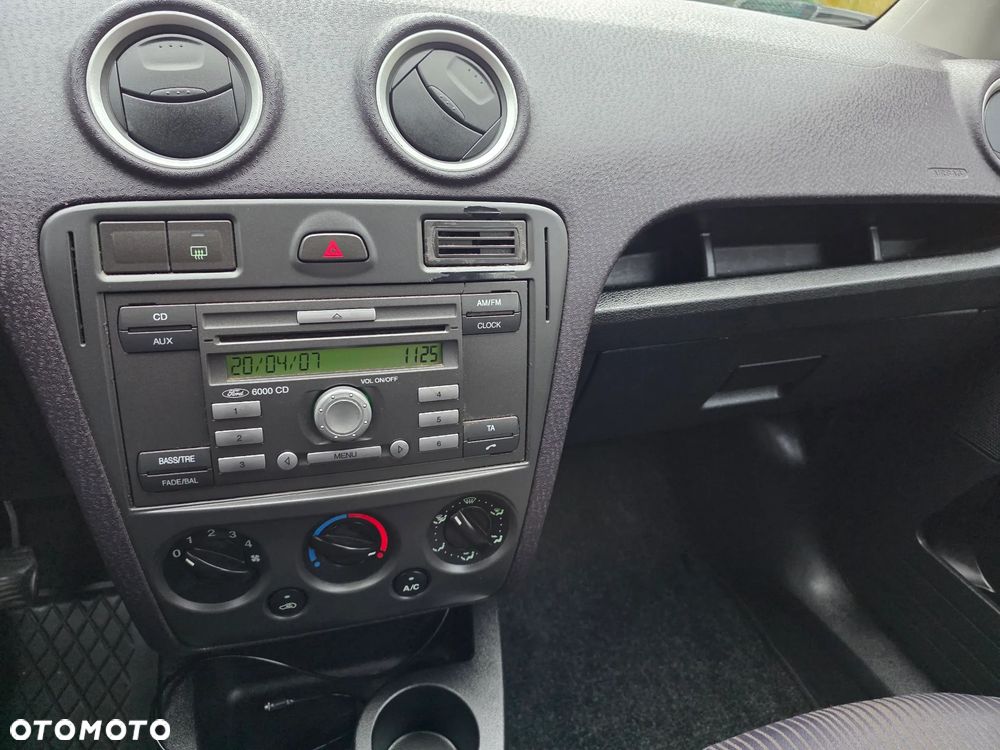 Ford Fusion 1.4 TDCi Amber X - 11