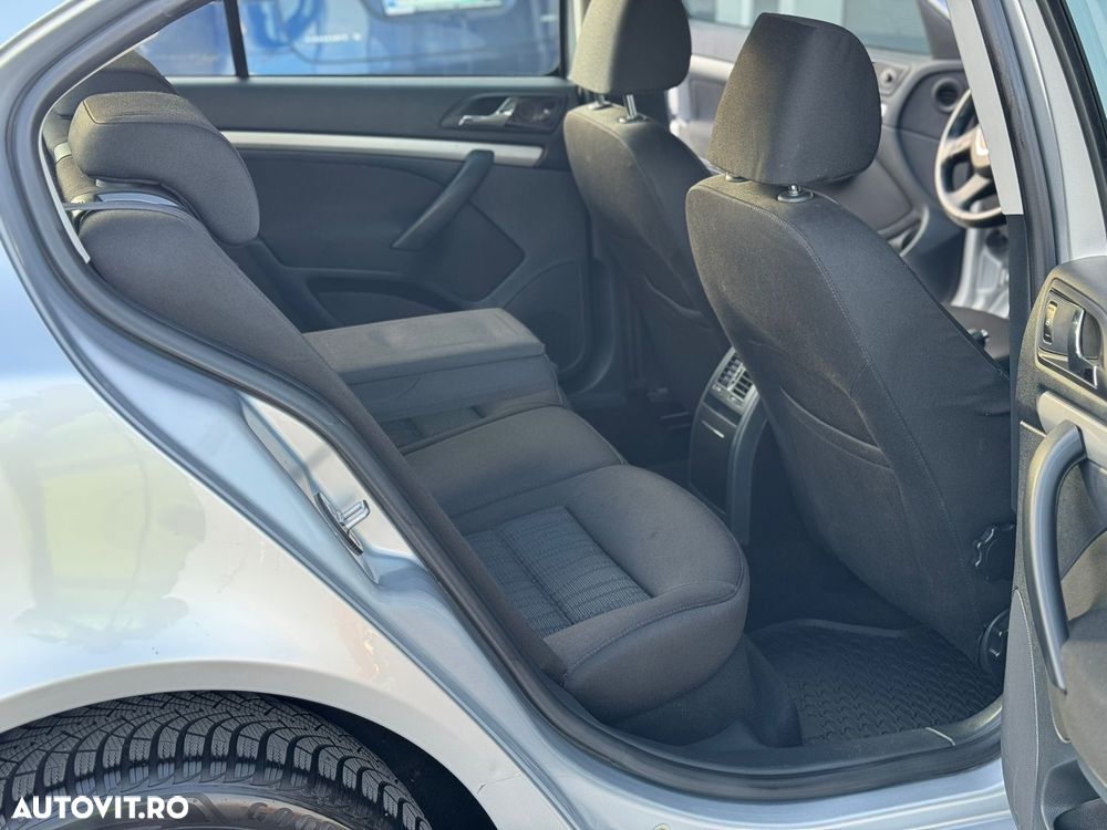 Skoda Octavia 1.6 TDI Business - 16