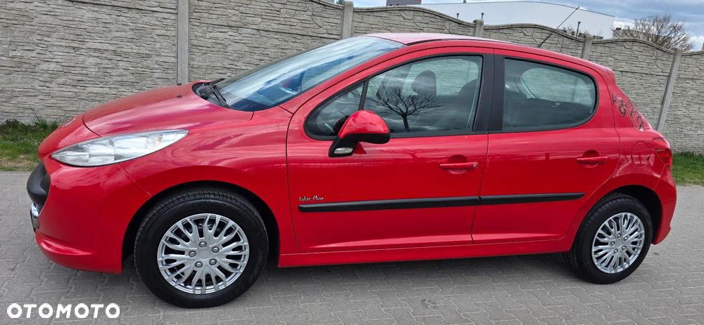 Peugeot 207 75 Urban Move - 10