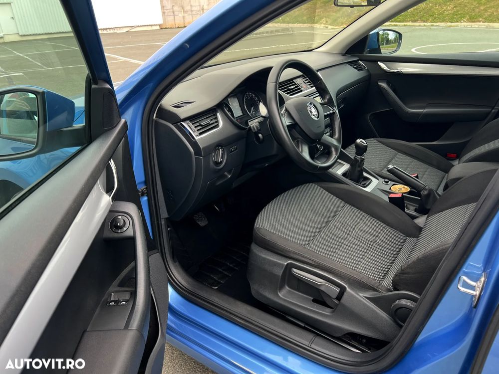 Skoda Octavia 1.6 TDI Ambition - 13