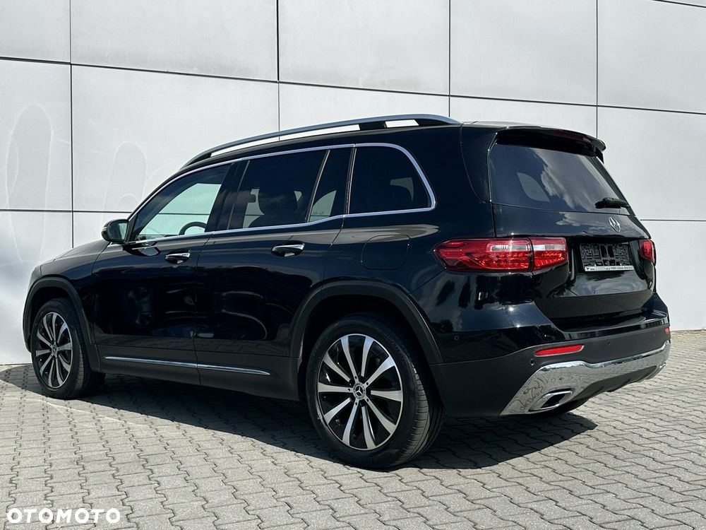 Mercedes-Benz GLB 200 d 4Matic 8G-DCT Progressive - 11
