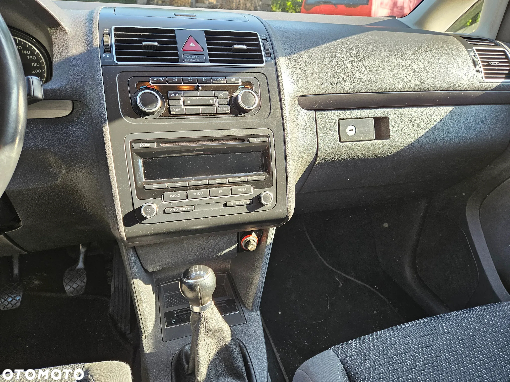 Volkswagen Touran 1.6 TDI DPF Comfortline - 7