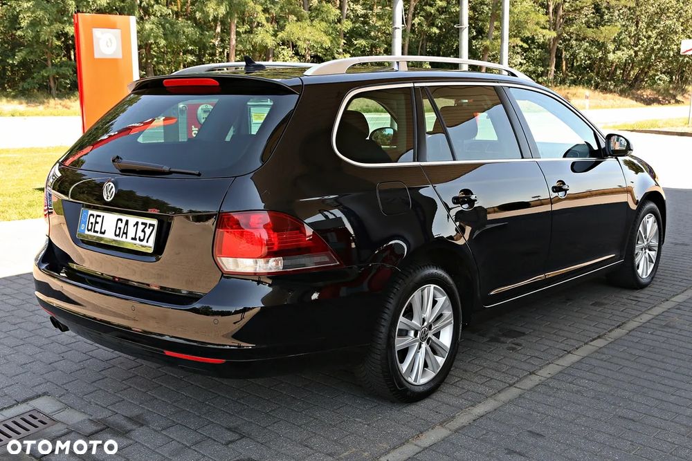 Volkswagen Golf 2.0 TDI Highline - 14