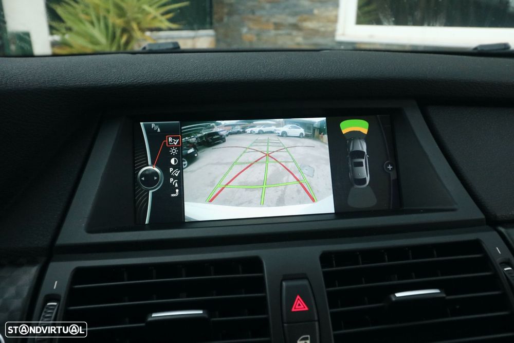 BMW X6 xDrive40d Edition Exclusive - 23