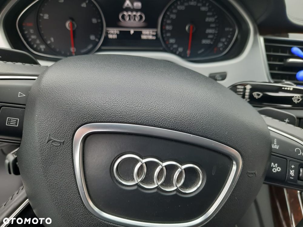 Audi A8 3.0 TDI DPF clean quattro tiptronic - 13